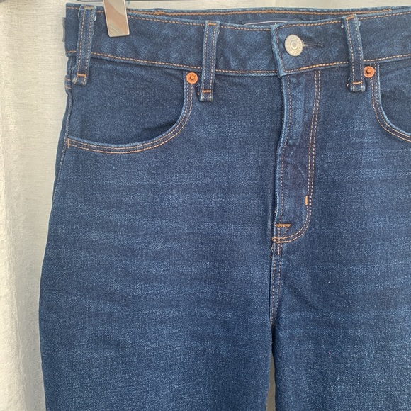 Abercrombie & Fitch Simone High Rise Ankle Flare Raw Hem Jeans - Picture 3 of 12